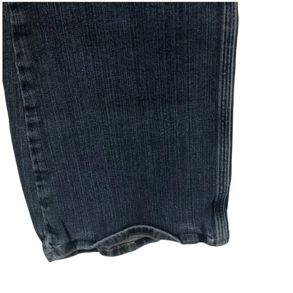 Carhartt Denim Women's Jeans | Durable Workwear Blue Denim Jeans Size 18 x 32 - Picture 6 of 8
